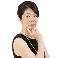鑑定士