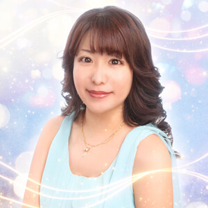 <ruby>樹々<rp>(</rp><rt>ジュジュ</rt><rp>)</rp></ruby>先生