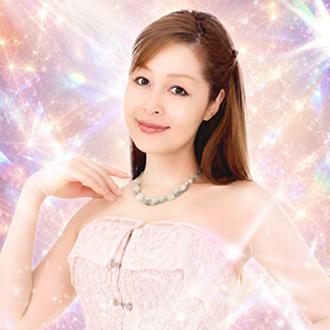 <ruby>生田<rp>(</rp><rt>イクタ</rt><rp>)エマ</rp></ruby>先生