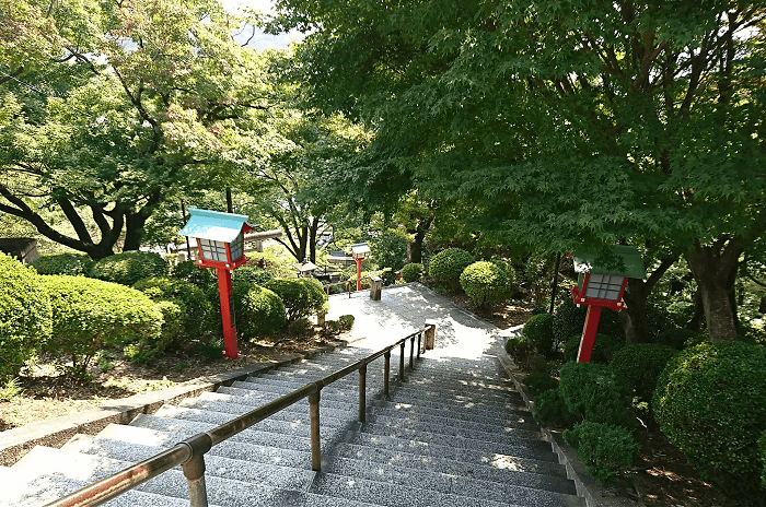 足利織姫神社の階段4