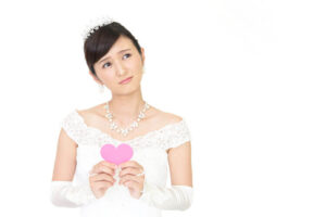 結婚する？しない？迷う女性