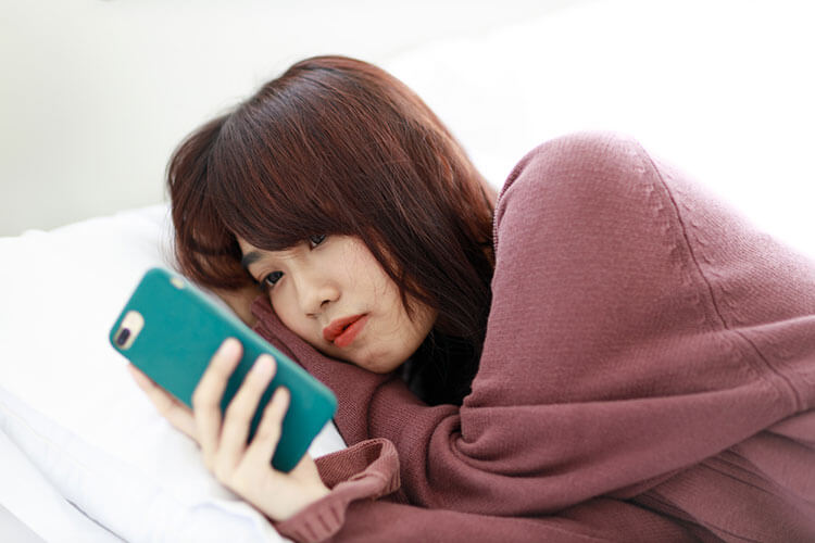 電話占いで復縁を成功させたい女性