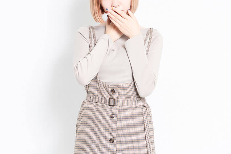 苦手な人の噂話をしない