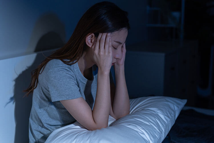 相手が見せる「嫌っているサイン」と「距離を置きたいサイン」